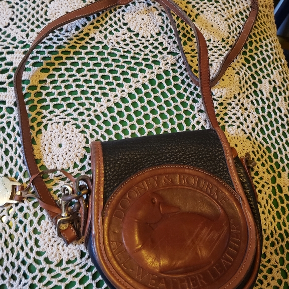 Designer Purses - Picture 15 of 16